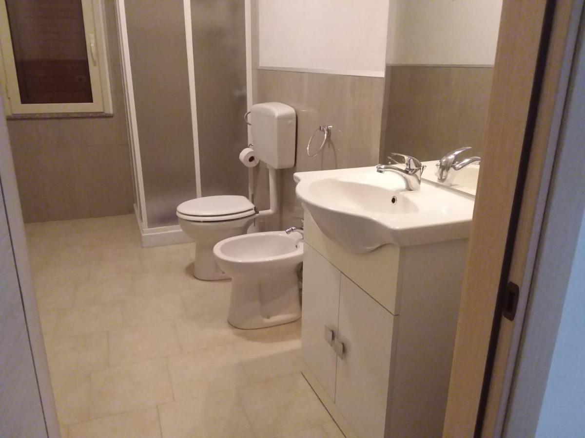 Casa Vacanze Il Glicine 1 Apartment Pachino Luaran gambar
